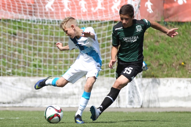 зенит u18. федерация футбола спб. федерация футбола санкт-петербурга. эмблема федерации футбола спб. ретро матч гаврилов ям.