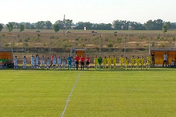 2002_-anzhi_yutub.jpg