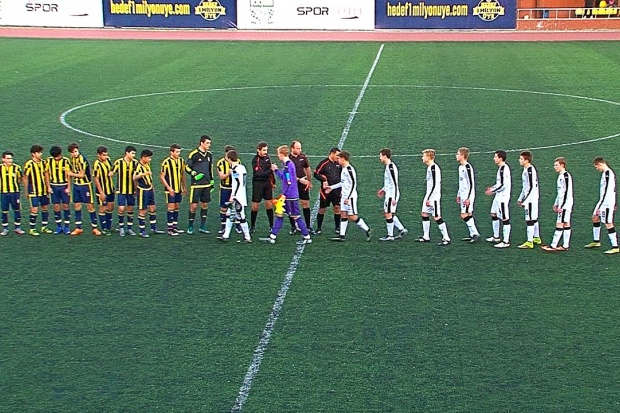fenerbakhche_2002.jpg