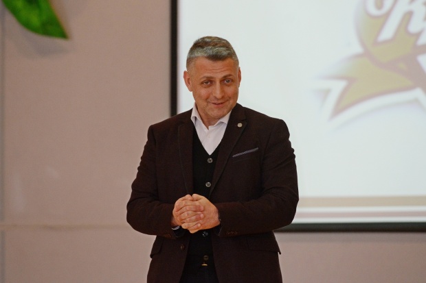 32006920890.jpg