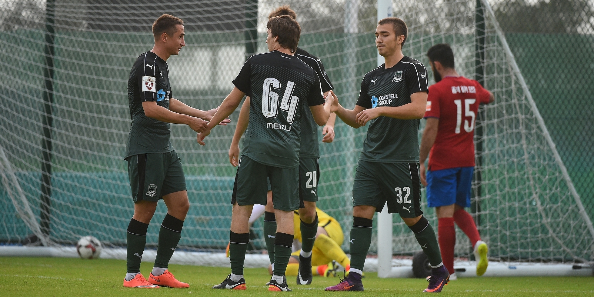 Товарищеский матч краснодара. Форма краснодара 2008. Черников фк краснодар. Краснодар ростов рязань. Испания краснодар.