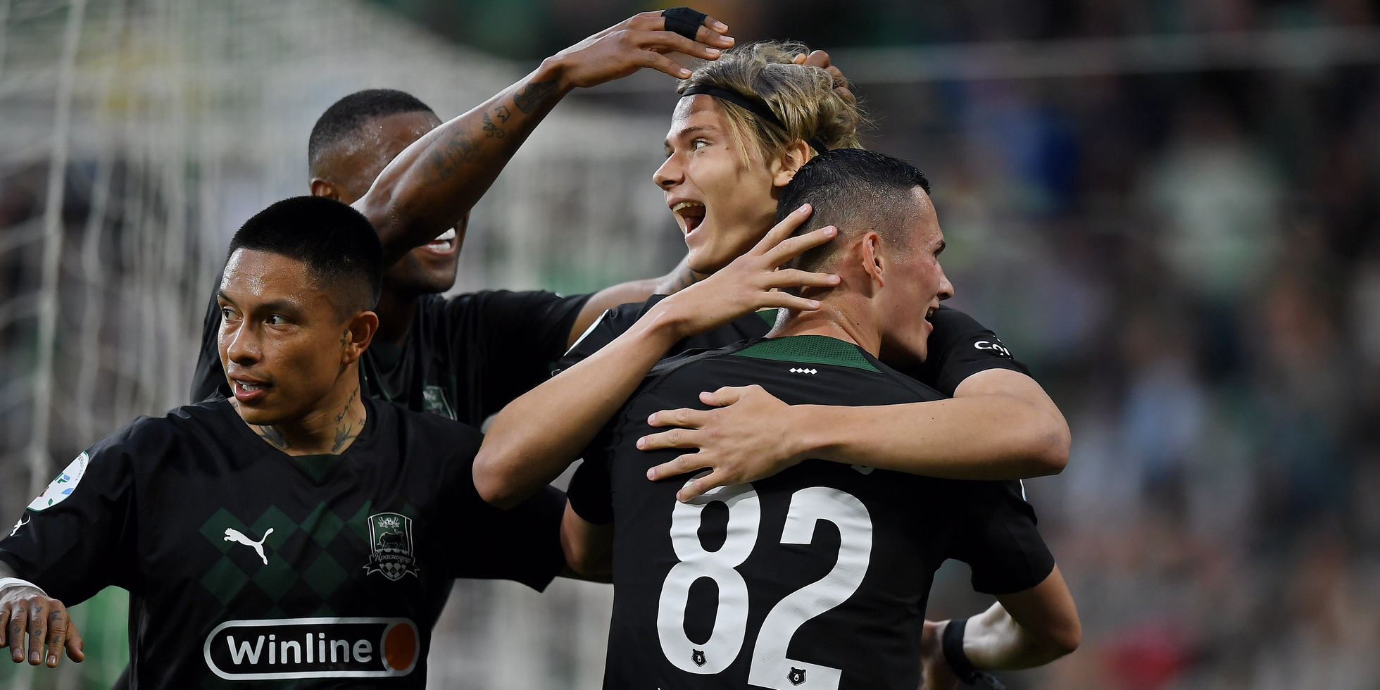 Герб фк краснодар. Фк краснодар. Фк краснодар логотип. Фк краснодар 2017. Олусегун фк краснодар.