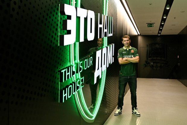 41808234405.jpg